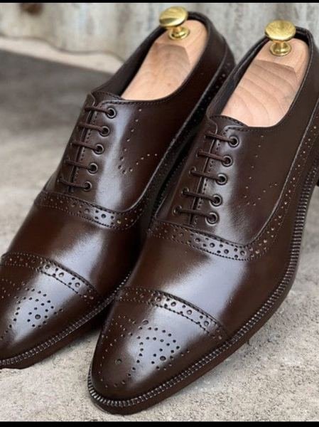 Leather Shoes collection