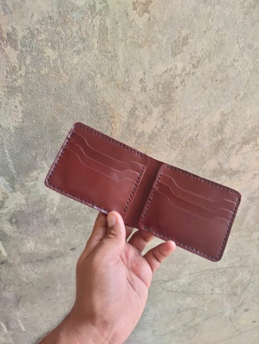 Burgundy Bifold Wallet - view 5