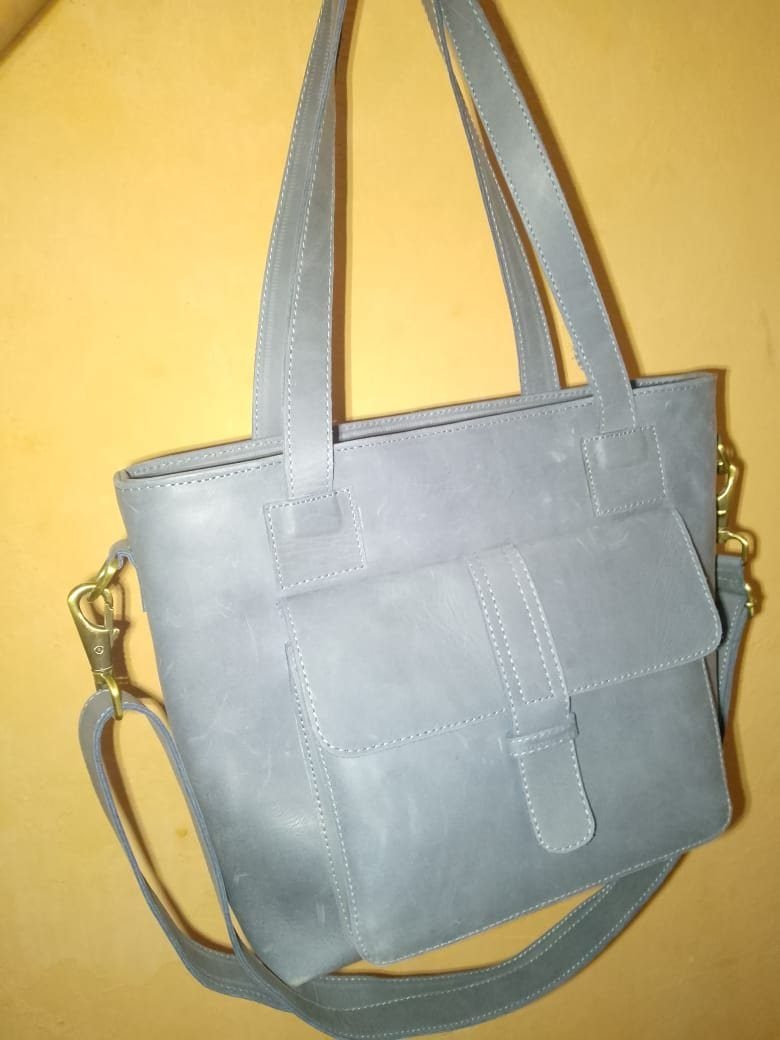Classic Leather Tote Bag with Front Pocket - view 4