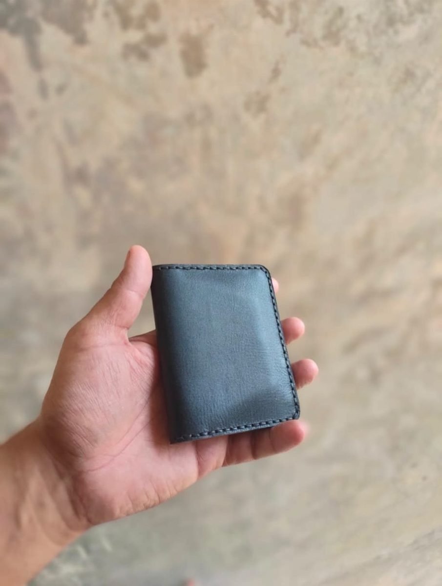 Minimal Black Card Wallet