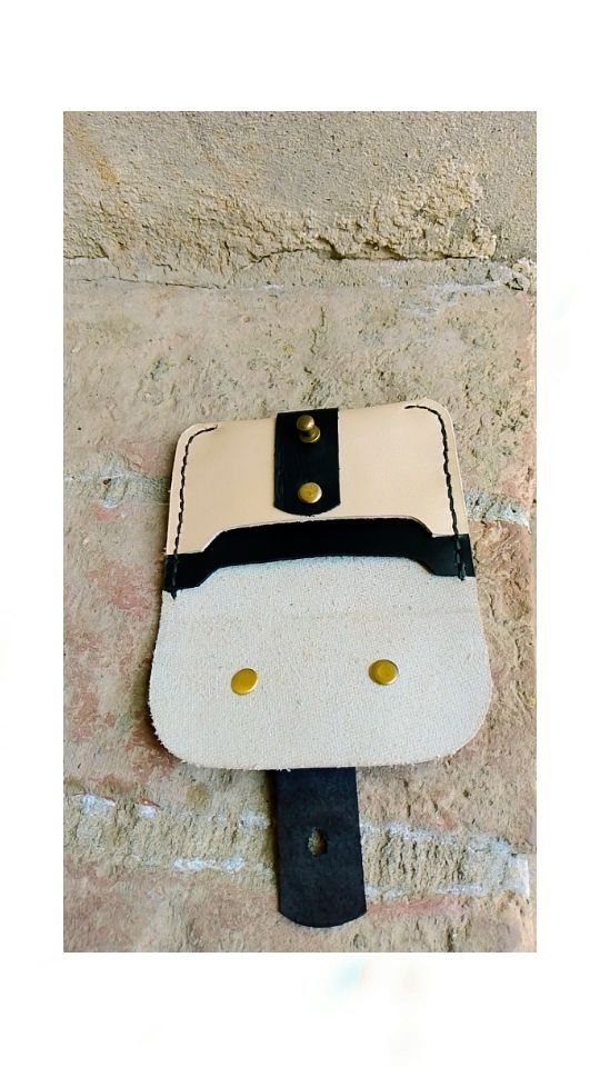 White & Black Strap Card Pouch - view 2